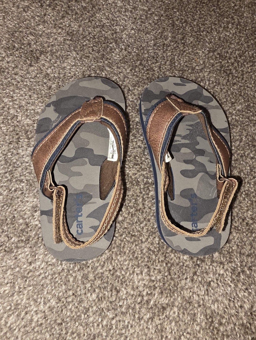💓 3/$15 Toddler Boy's Size 6 Camoflauge Sandals